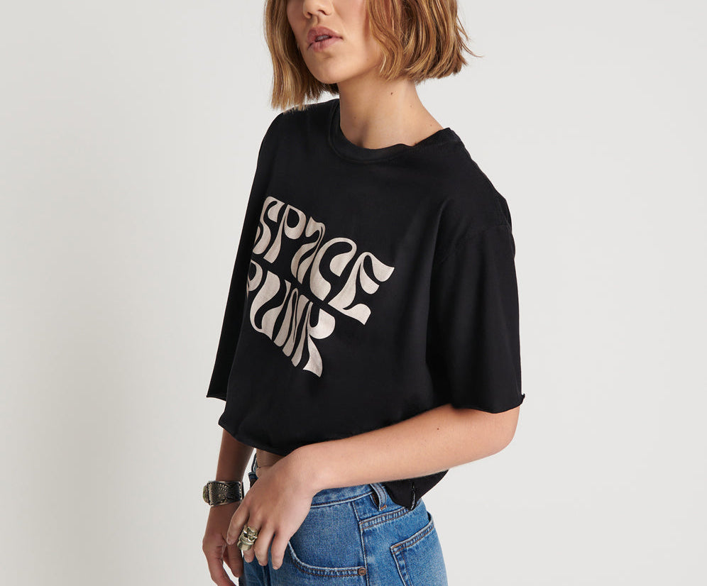 BLACK CROPPED SPACE PUNK TEE