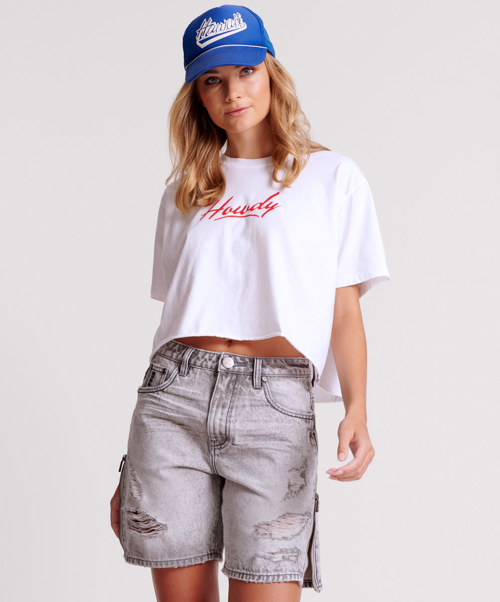 Products HOWDY BOXY CROP TEE