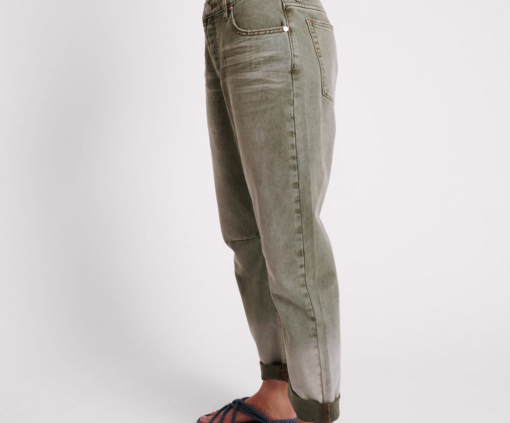 Saints Low Waist Boyfriend Denim Jeans - Old Khaki