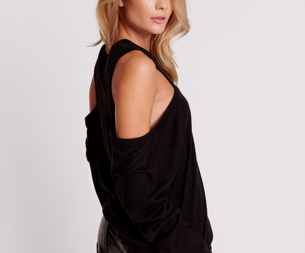 BLACK COLD SHOULDER CUT OUT SLOUCH LONG SLEEVE KNIT