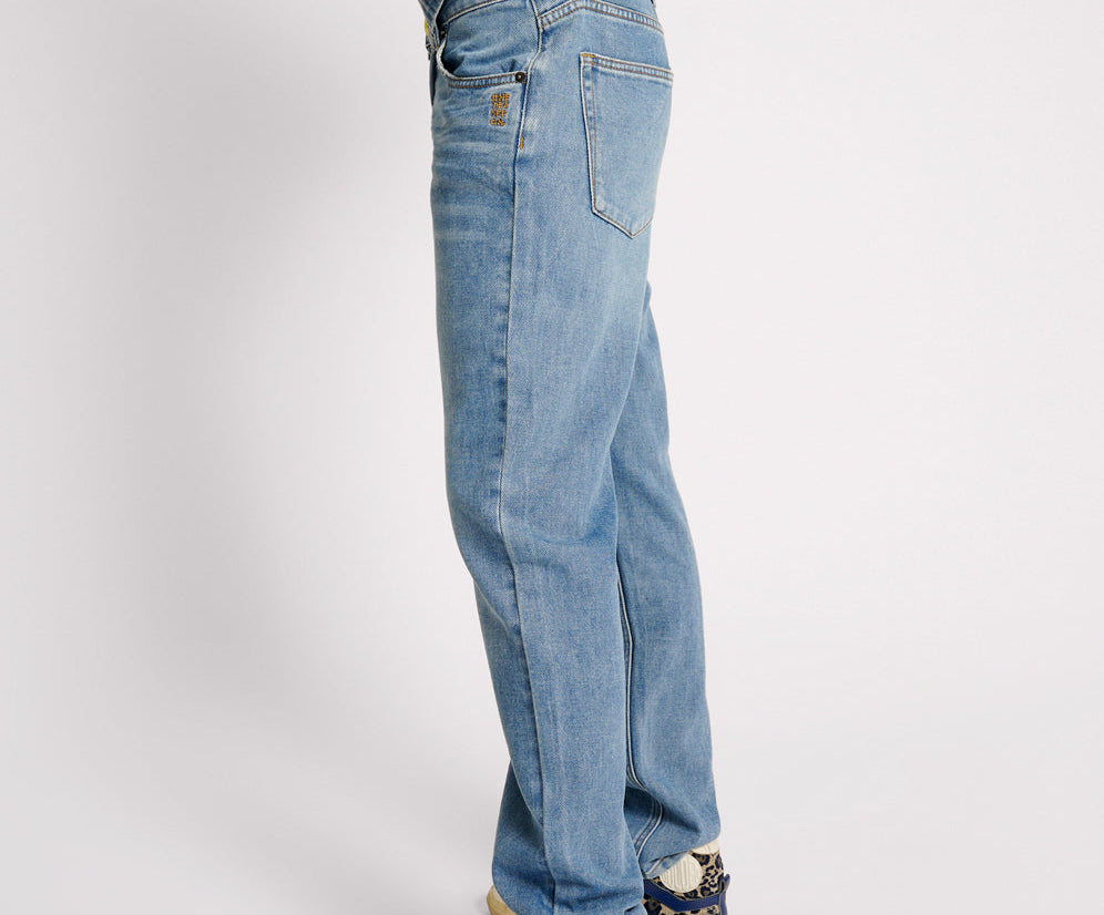 BLUE RAPTURE TRUCKERS LOW WAIST STRAIGHT LEG DENIM JEANS