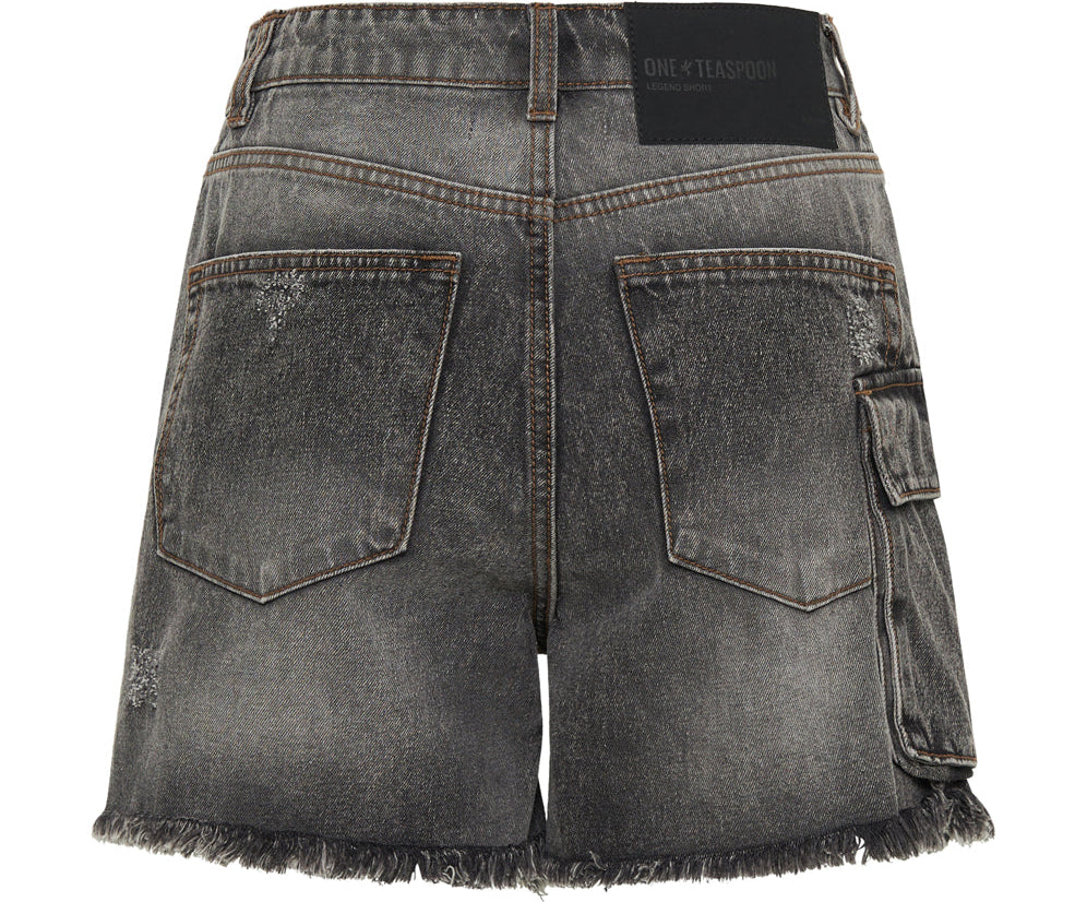 FADED BLACK CARGO LEGEND MOM FIT SHORTS
