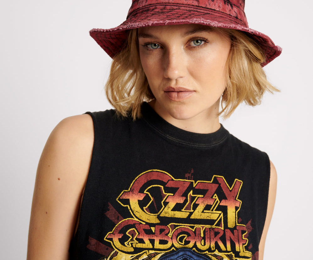 Denim Bucket Hat Black Heart One Teaspoon USA1