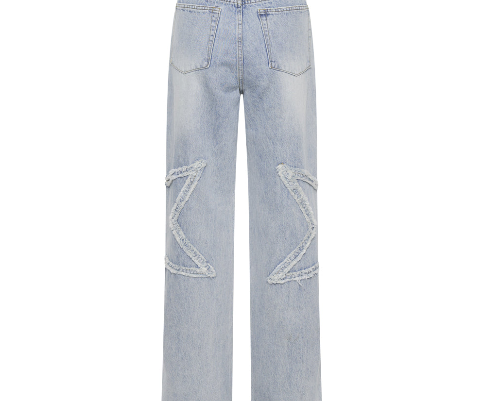 Billie Low Slung Straight Leg Mid Waist Denim Jeans - Diamonde