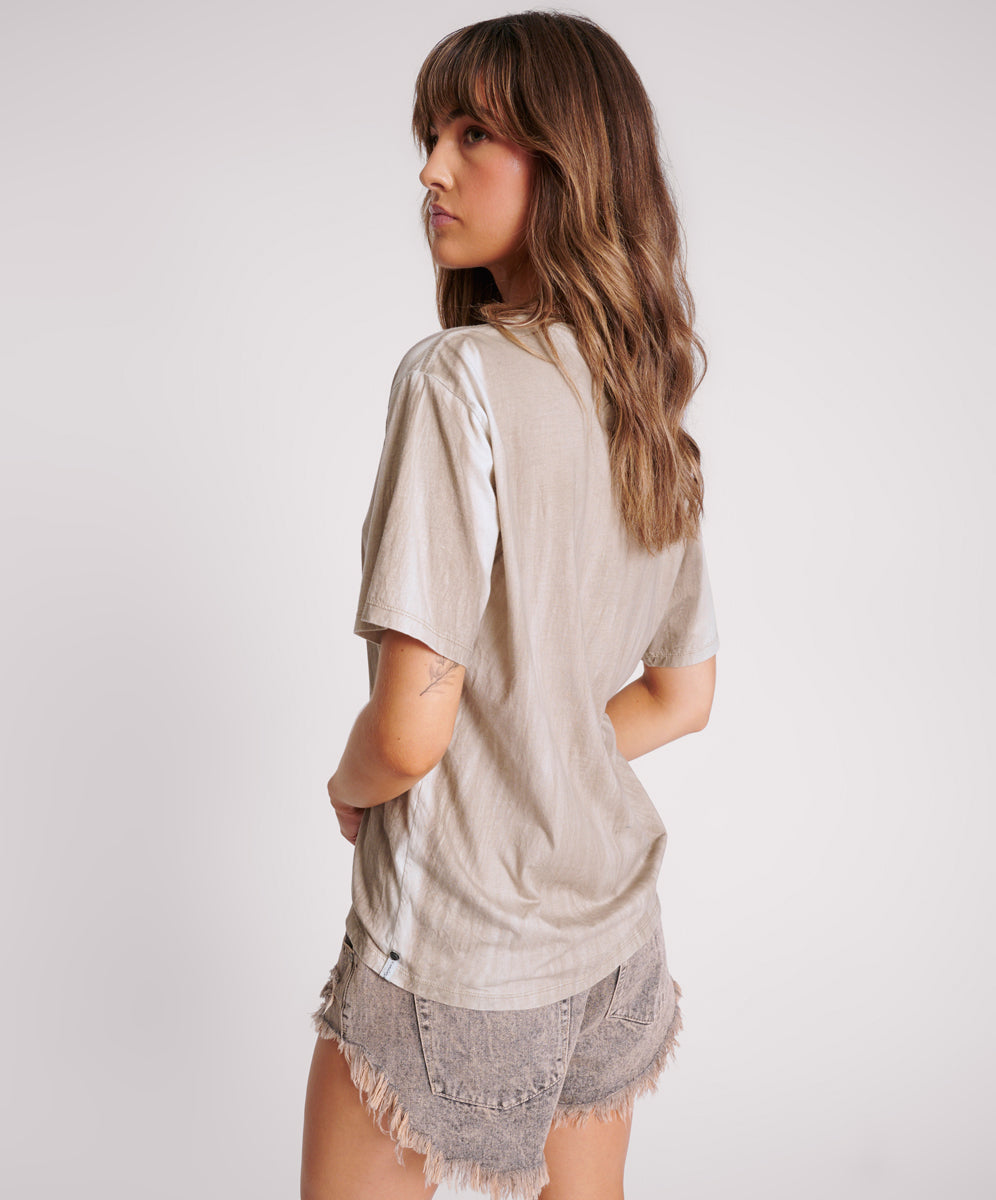 Products Skull And Bones Boyfriend Tee - Stone