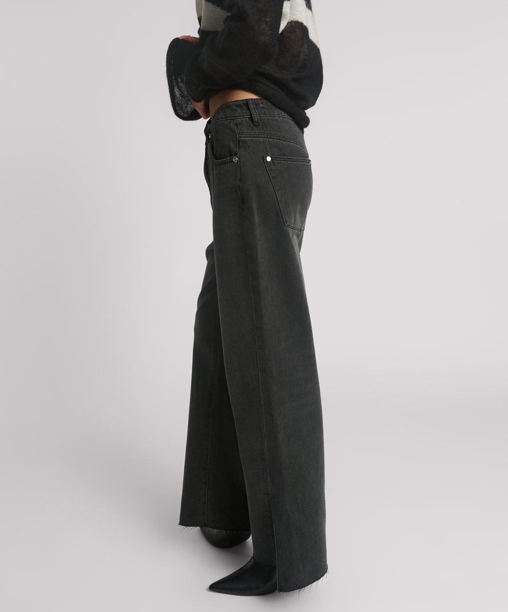 Billie Low Slung Straight Leg Mid Waist Denim Jeans - Faded Billie Low Slung Straight Leg Mid Waist Denim Jeans - Faded