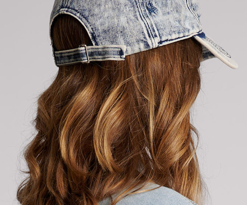 DISTRESSED DENIM CAP