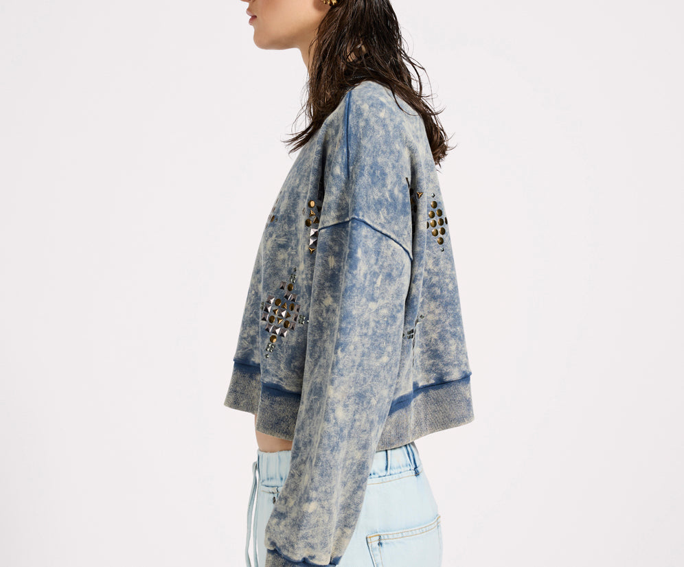 Fleece Cropped Star Studded Sweater - Acid Wash Blue