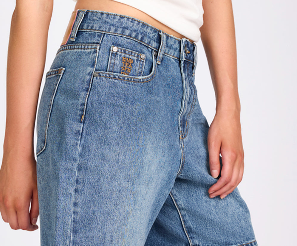 Jacksons Mid Waist Wide Leg Denim Shorts - Westland Blue