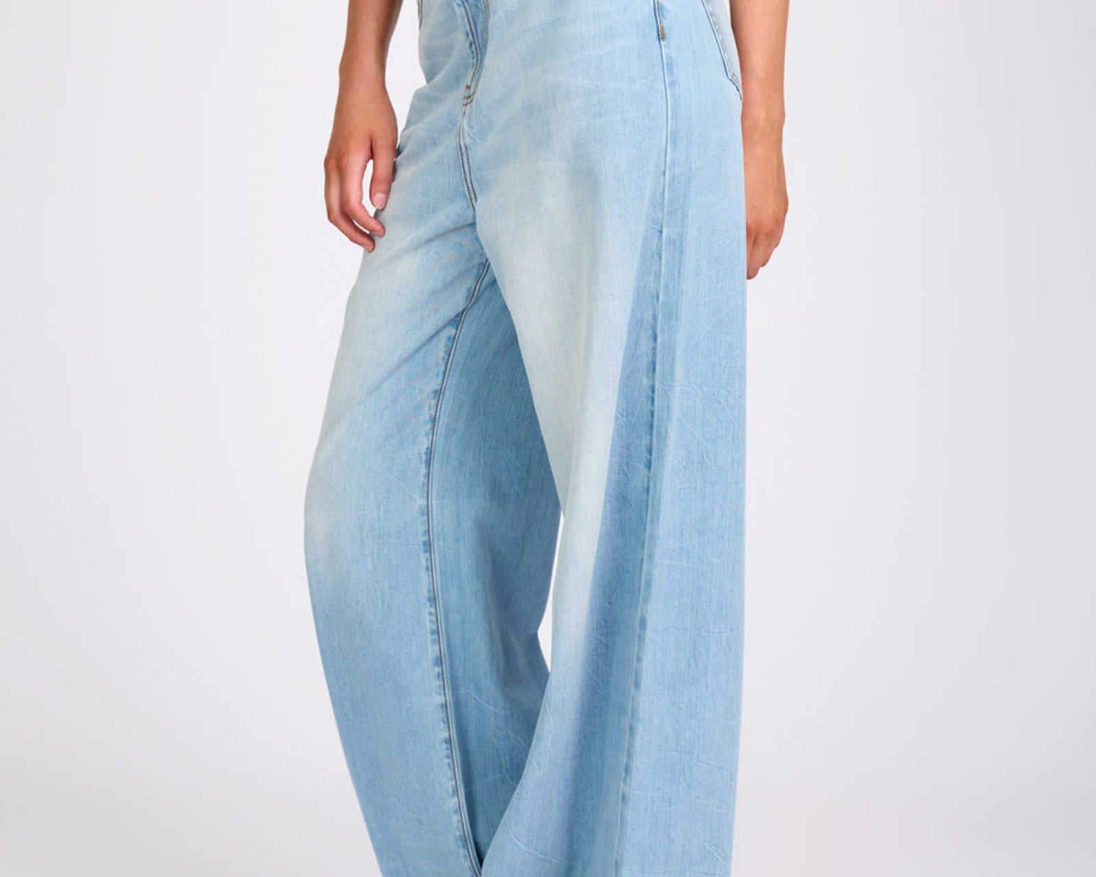 Love Machines Mid Waist Super Wide Leg Denim Jeans - Cool Blue