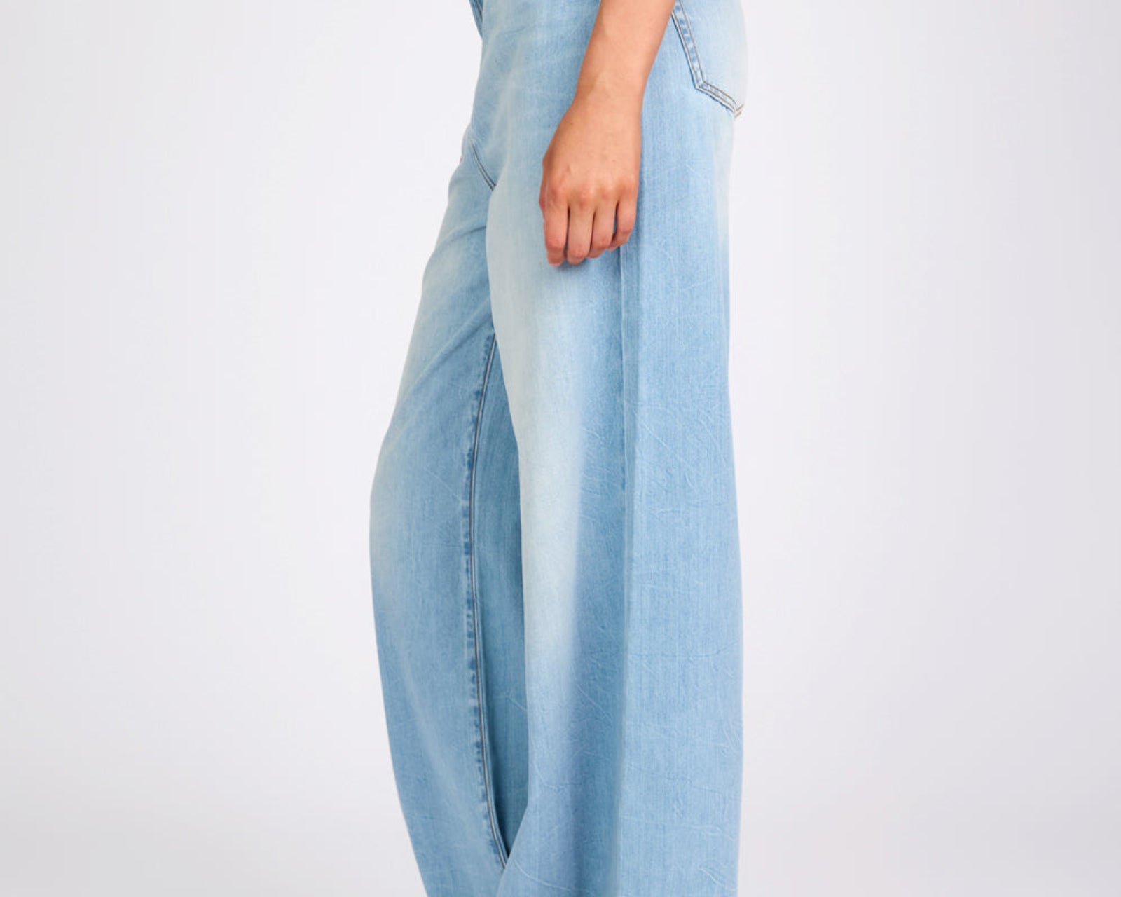 Love Machines Mid Waist Super Wide Leg Denim Jeans - Cool Blue