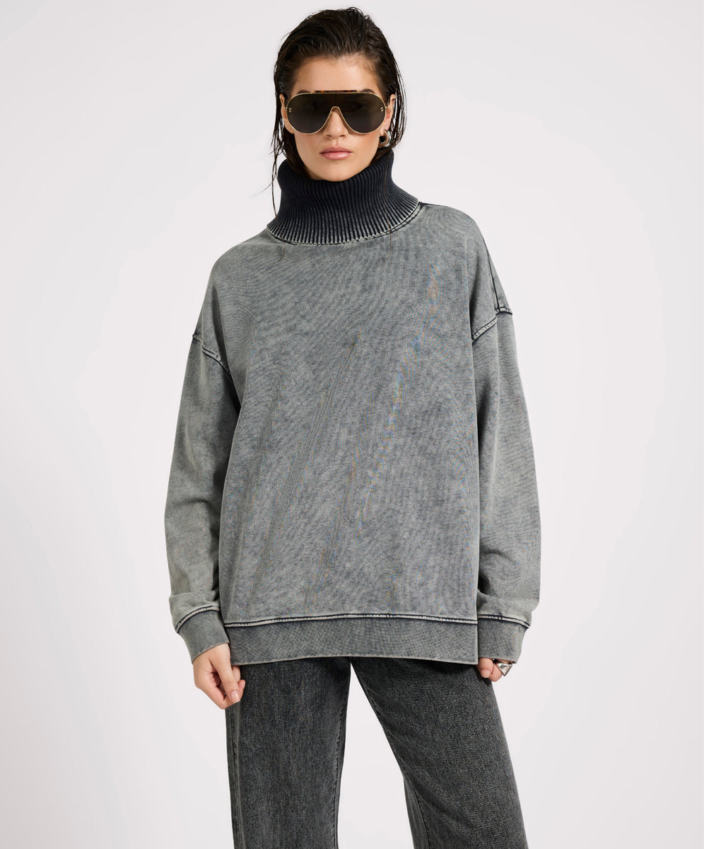  Fleece Roll Neck Sweater - Worn Black