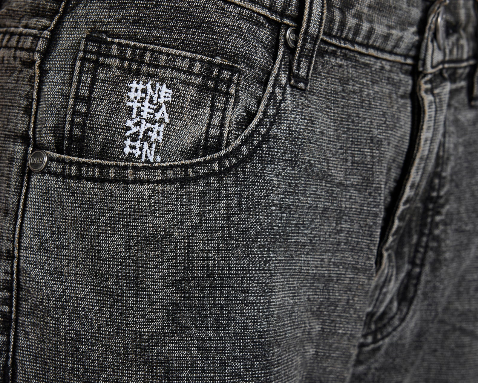 Bandits Low Waist Boyfriend Denim Jeans - Charcoal Black