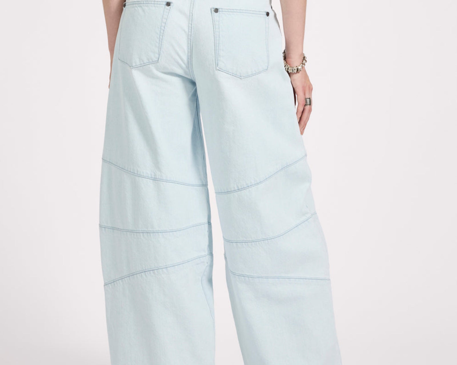 Barrel Mid Waist Wide Leg Denim Jeans - Xanthe Light Blue