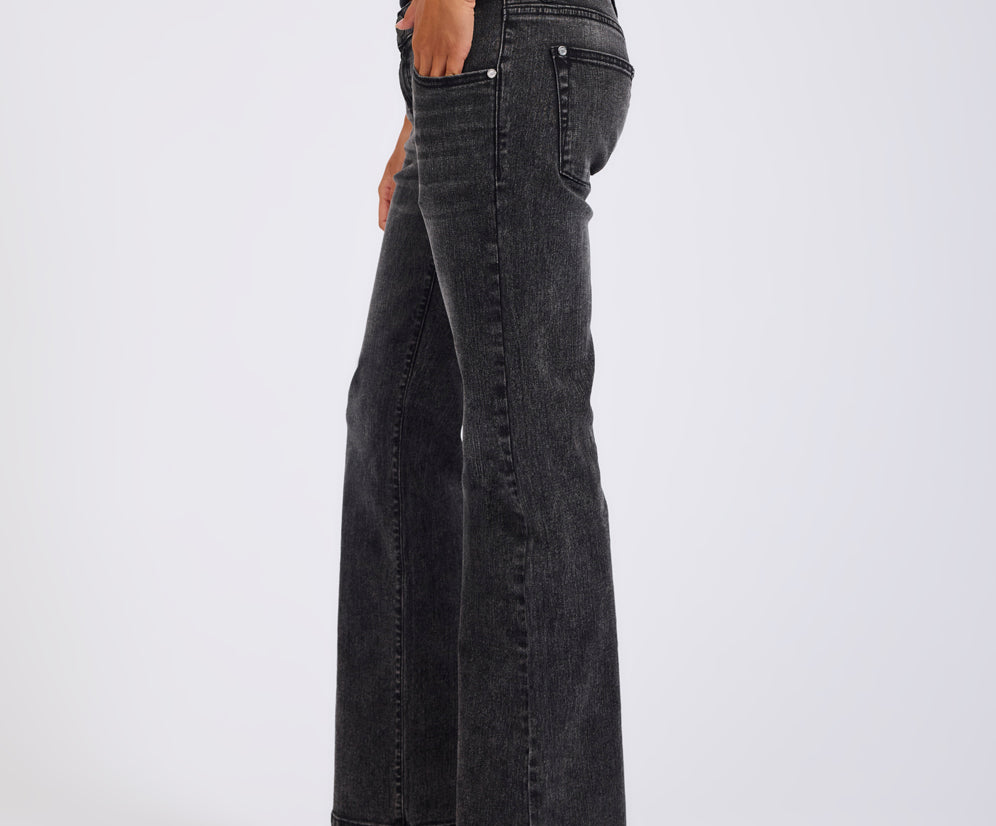 Alice Low Waist Bootcut Denim Jeans - Washed Black