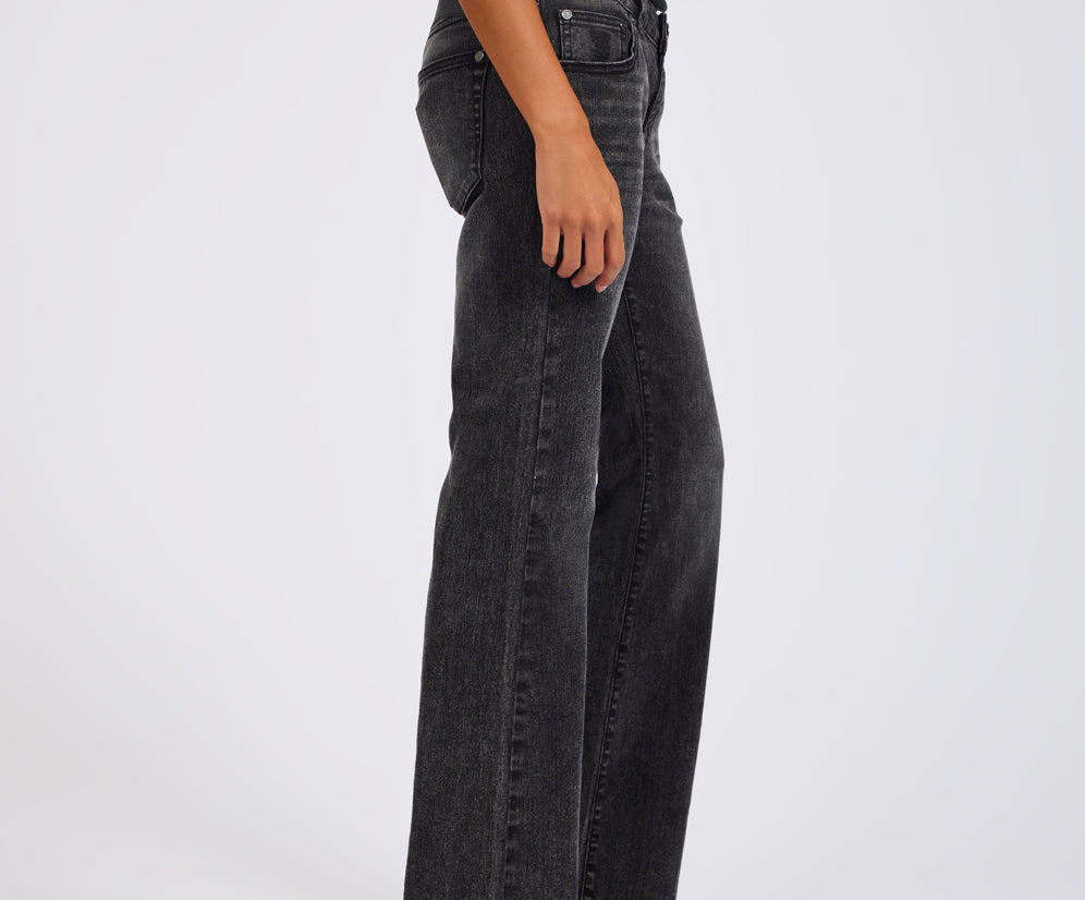 Alice Low Waist Bootcut Denim Jeans - Washed Black