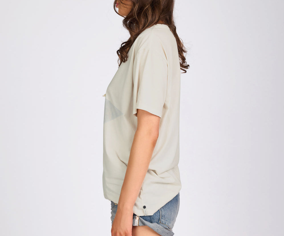 Shadow Star Boyfriend Tee - Cream