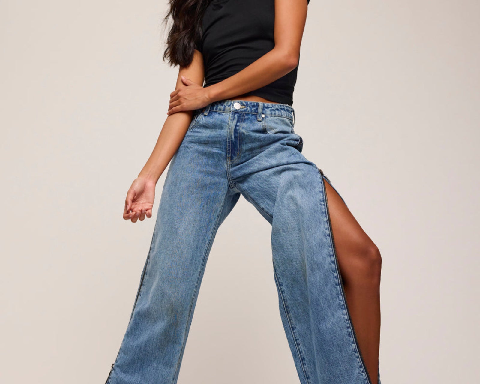 Low Riders Low Waist Wide Leg Zipped Denim Jeans