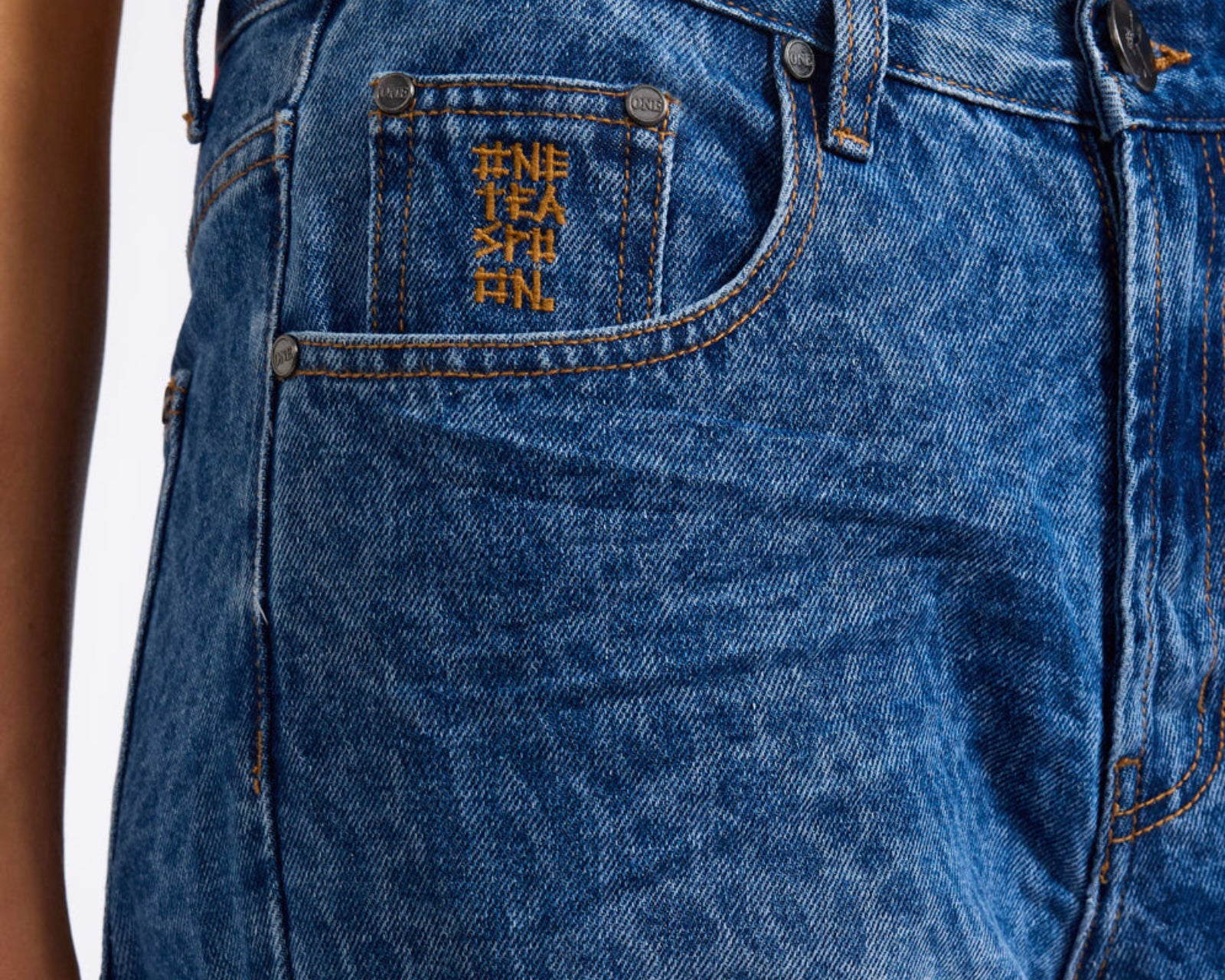 Jackson Mid Waist Wide Leg Denim Jeans - Blue Animal