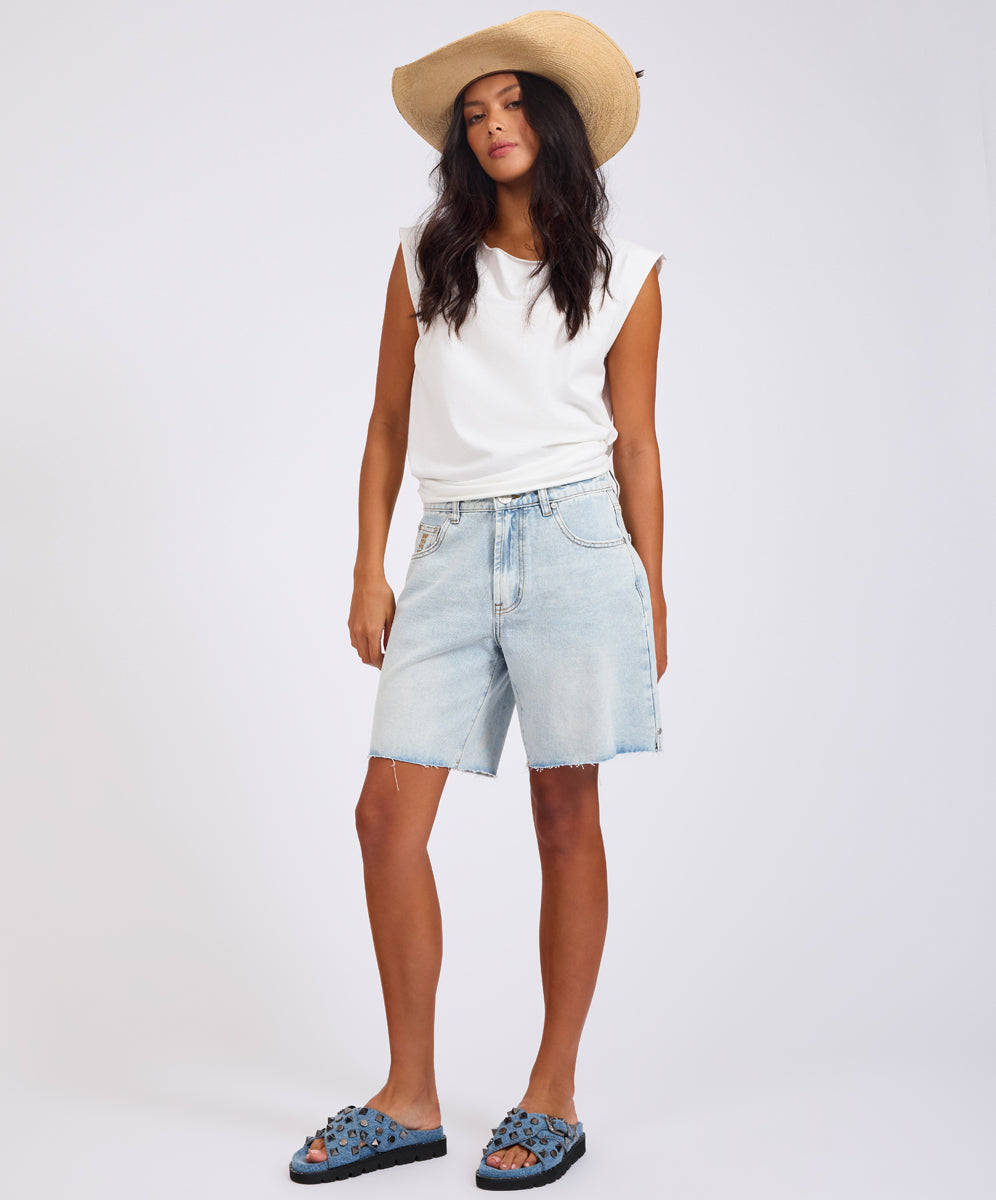Jacksons Mid Waist Wide Leg Denim Shorts - Blue Latte | One