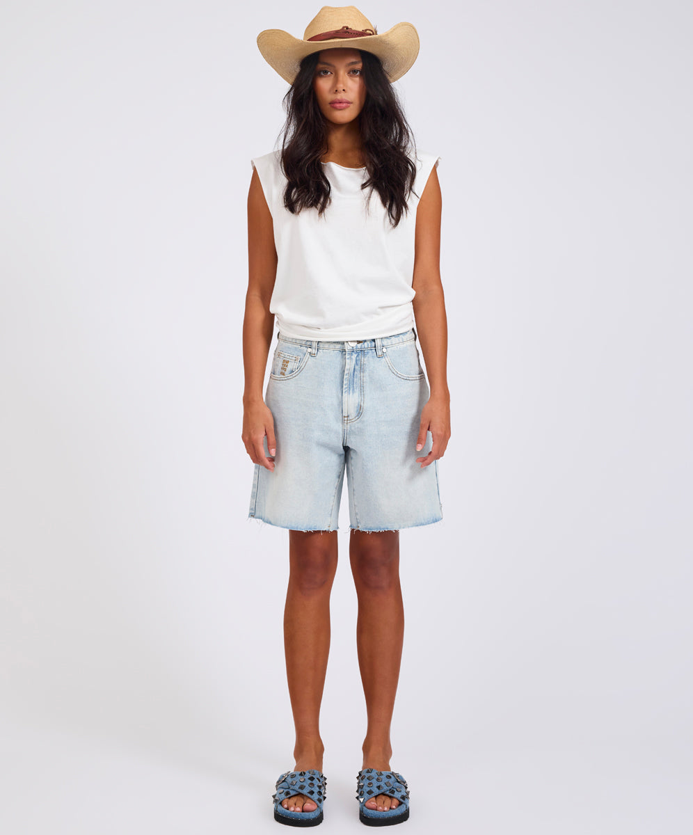 Last Stock Jacksons Mid Waist Wide Leg Denim Shorts - Blue Latte