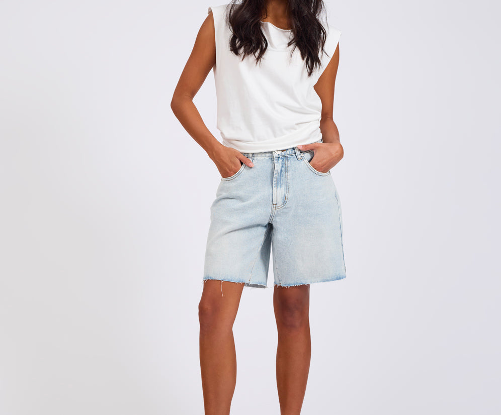 Jacksons Mid Waist Wide Leg Denim Shorts - Blue Latte