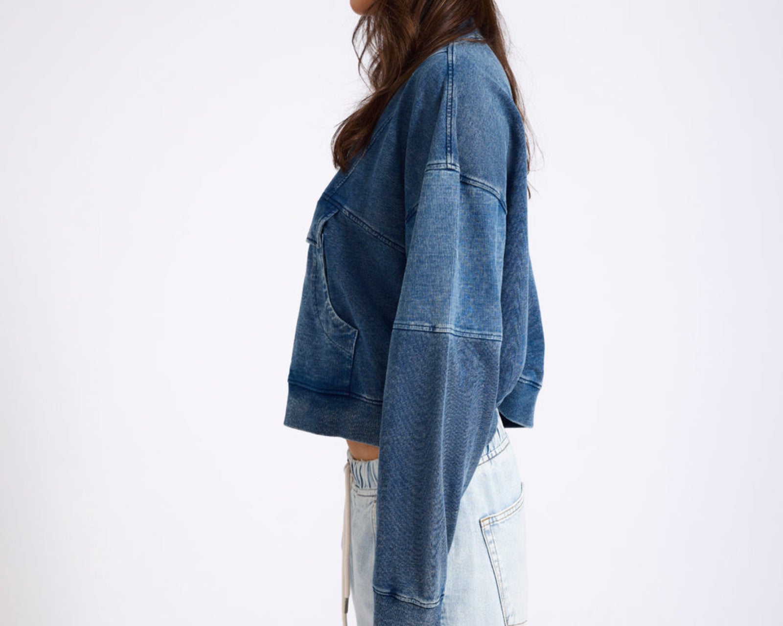 Retro Fade Panelled V Sweater - Washed Blue