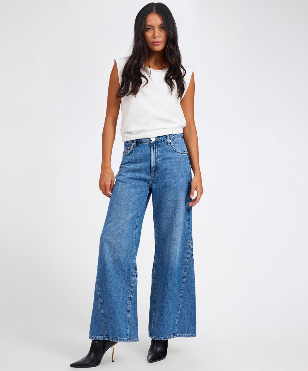 新品未使用【SURT】CLASSIC FLARE DENIM joni-mid-rise-super-flare-