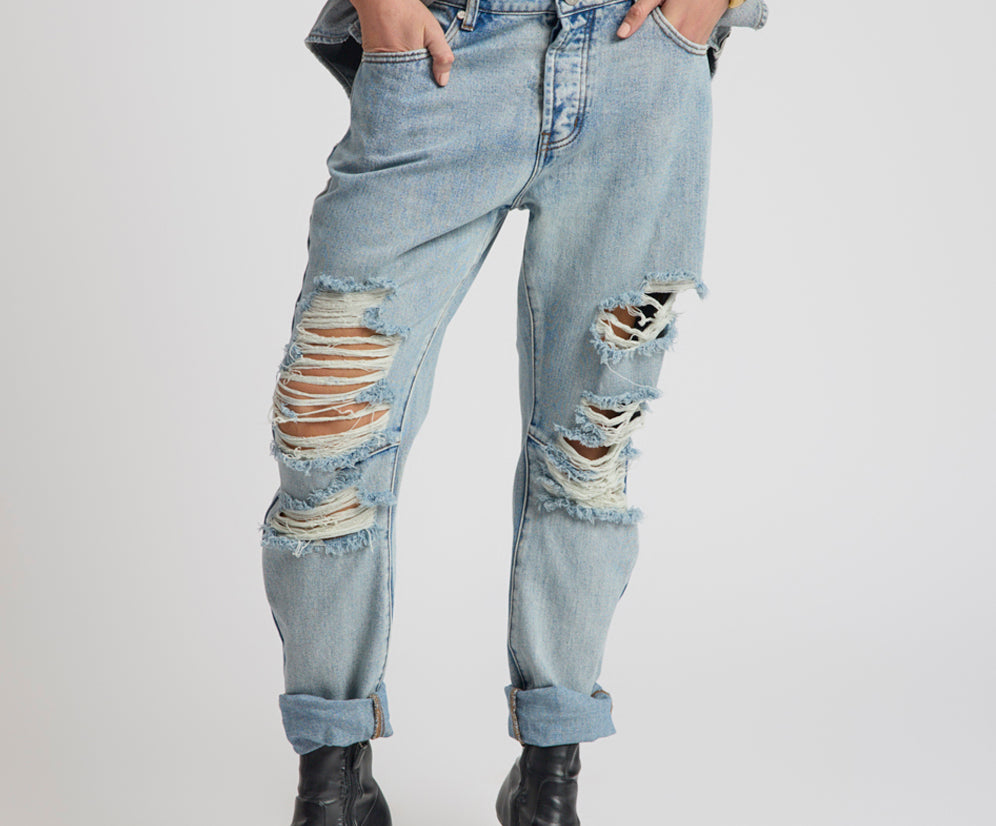 Saints Low Waist Messed Up Boyfriend Denim Jeans - Hendrixe Blue