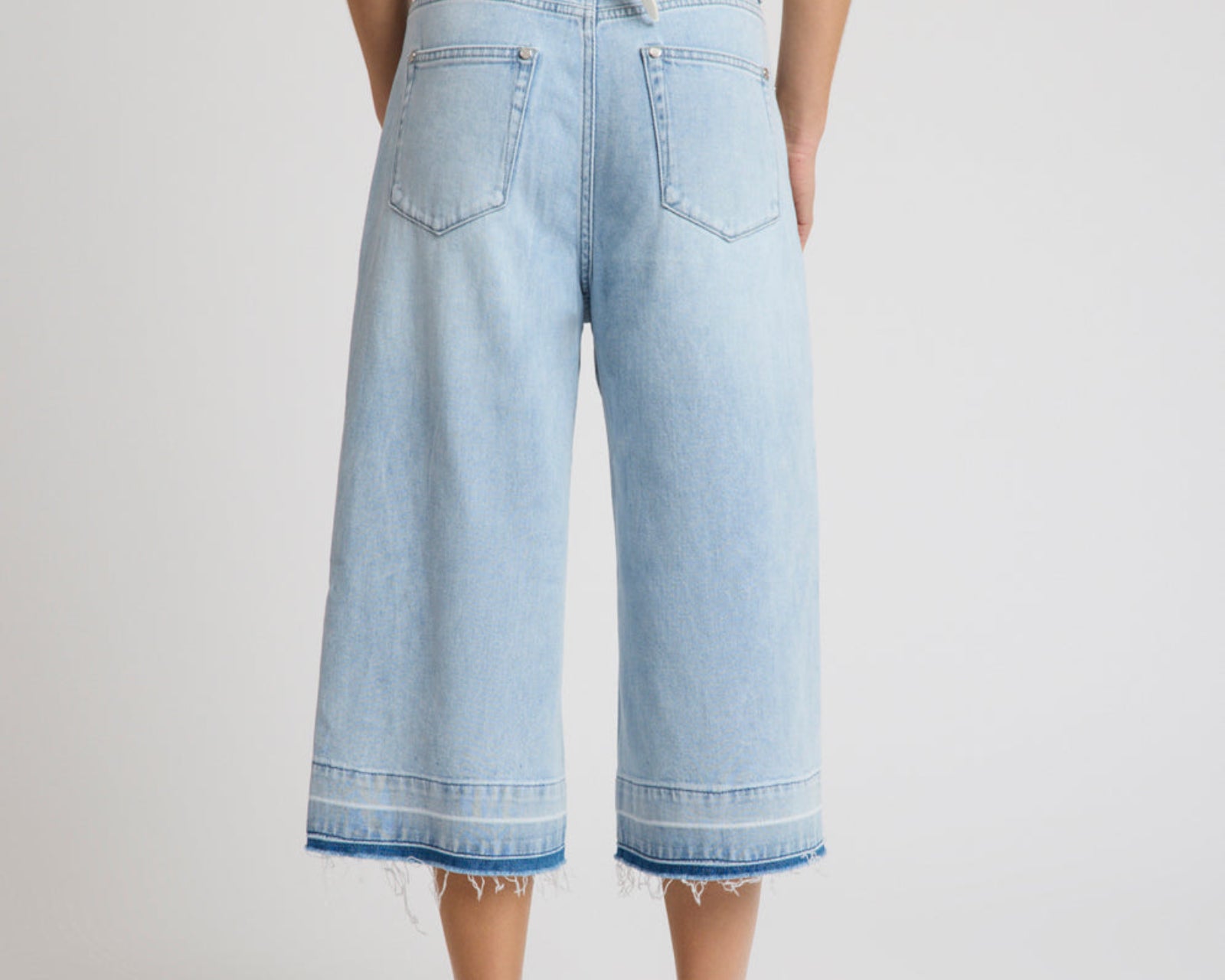 720'S Mid Waist Super Long Length Boyfriend Denim Jorts - Blue Latte