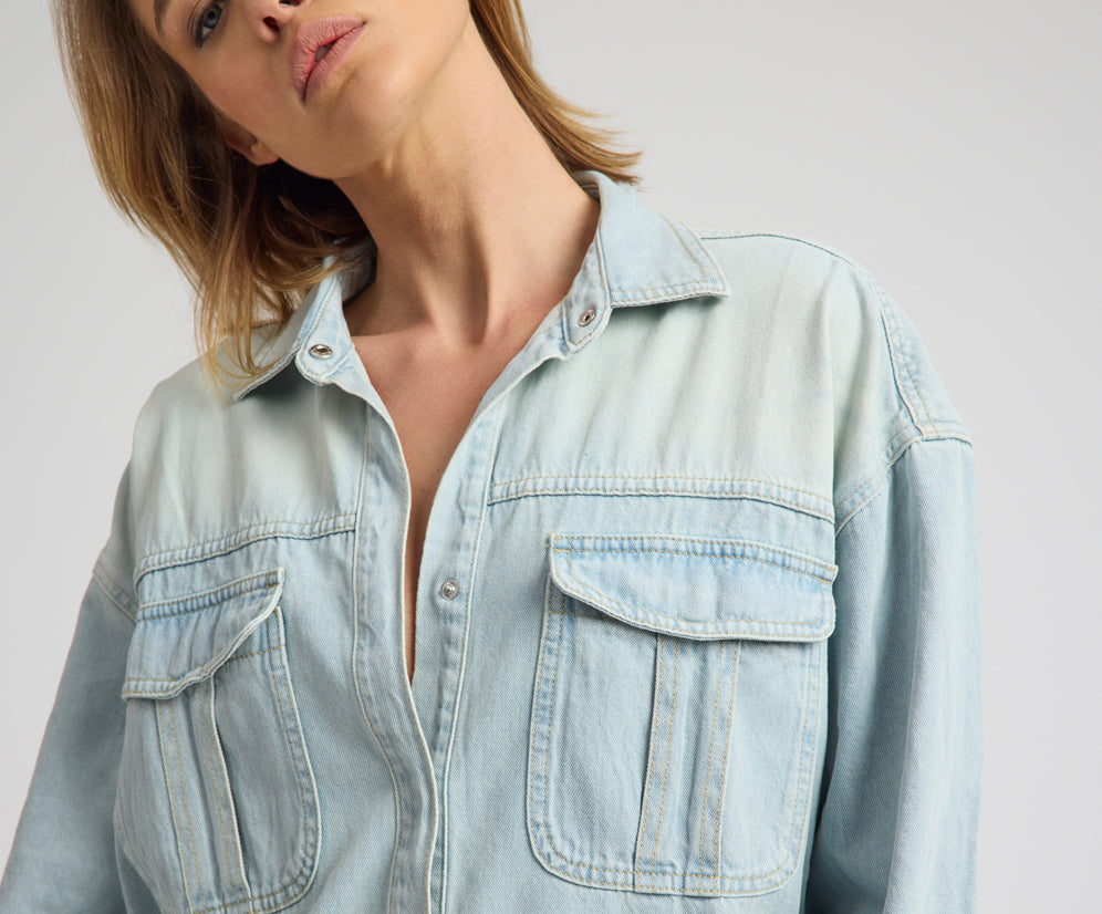 One Teaspoon Daydream Oversized Denim Shirt - Sea Mist Blue Size MED One Teaspoon Daydream Oversized Denim Shirt - Sea Mist Blue Size MED