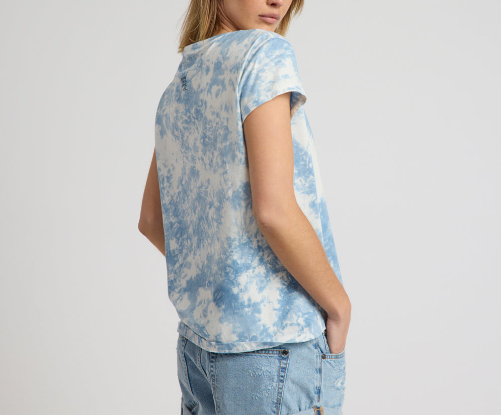 Heart Tie Dye Classic Tee - Faded Blue