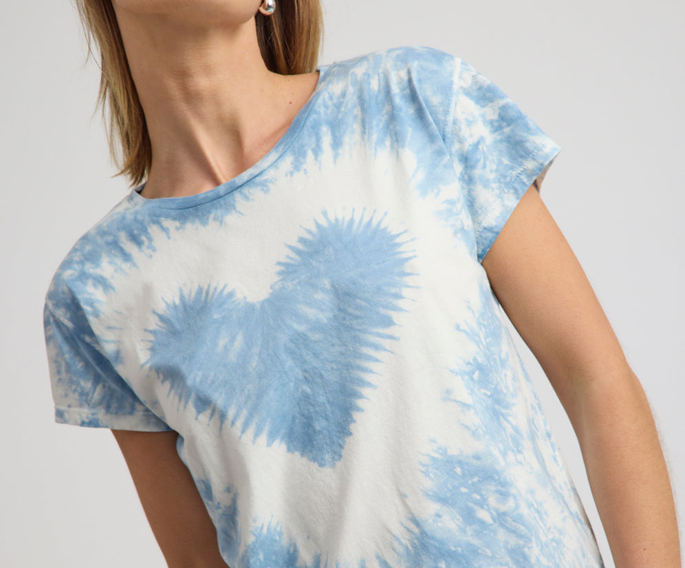 Heart Tie Dye Classic Tee - Faded Blue