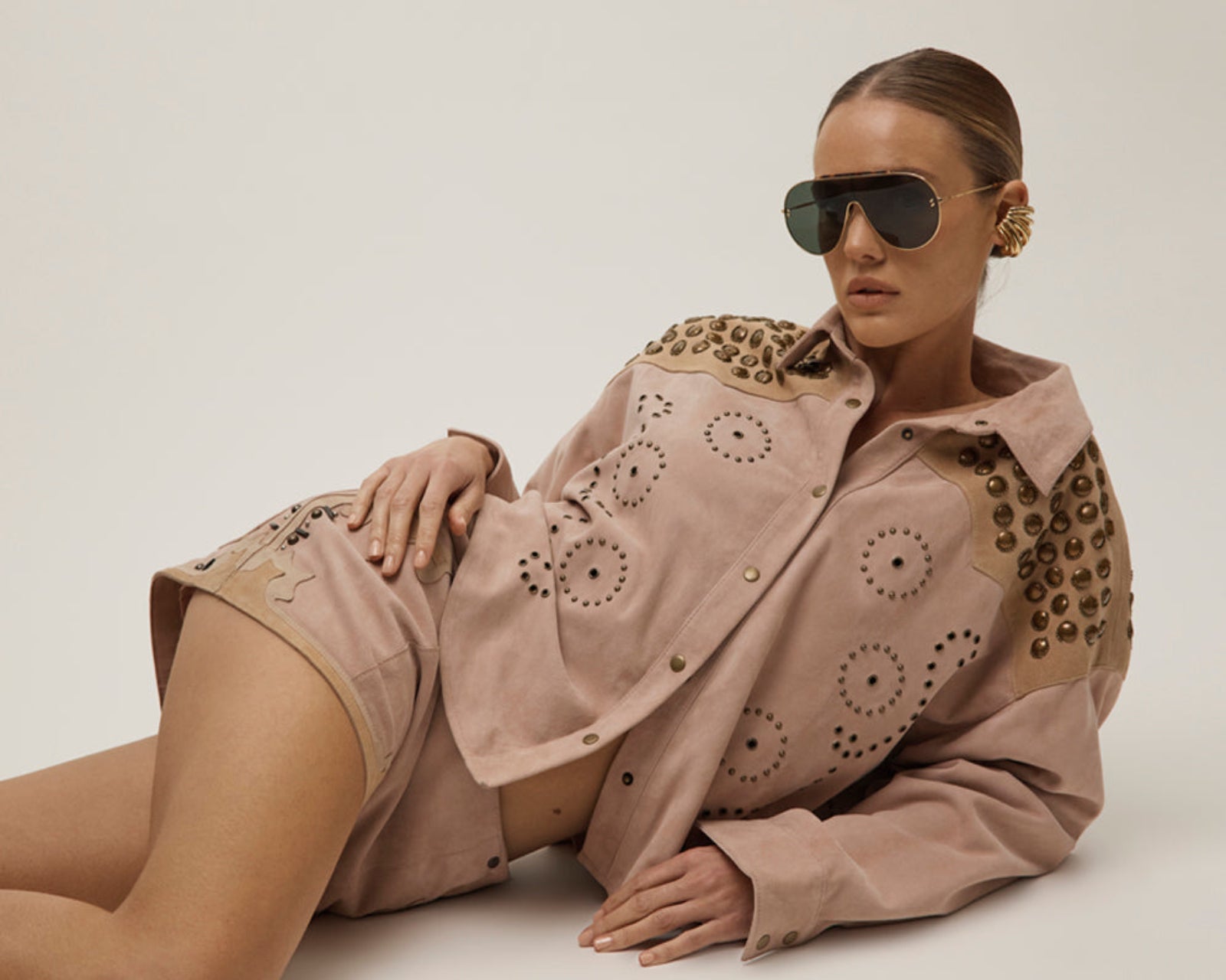 Rodeo Renegade Studded Embroidered Crop Suede Jack - Dusty Pink