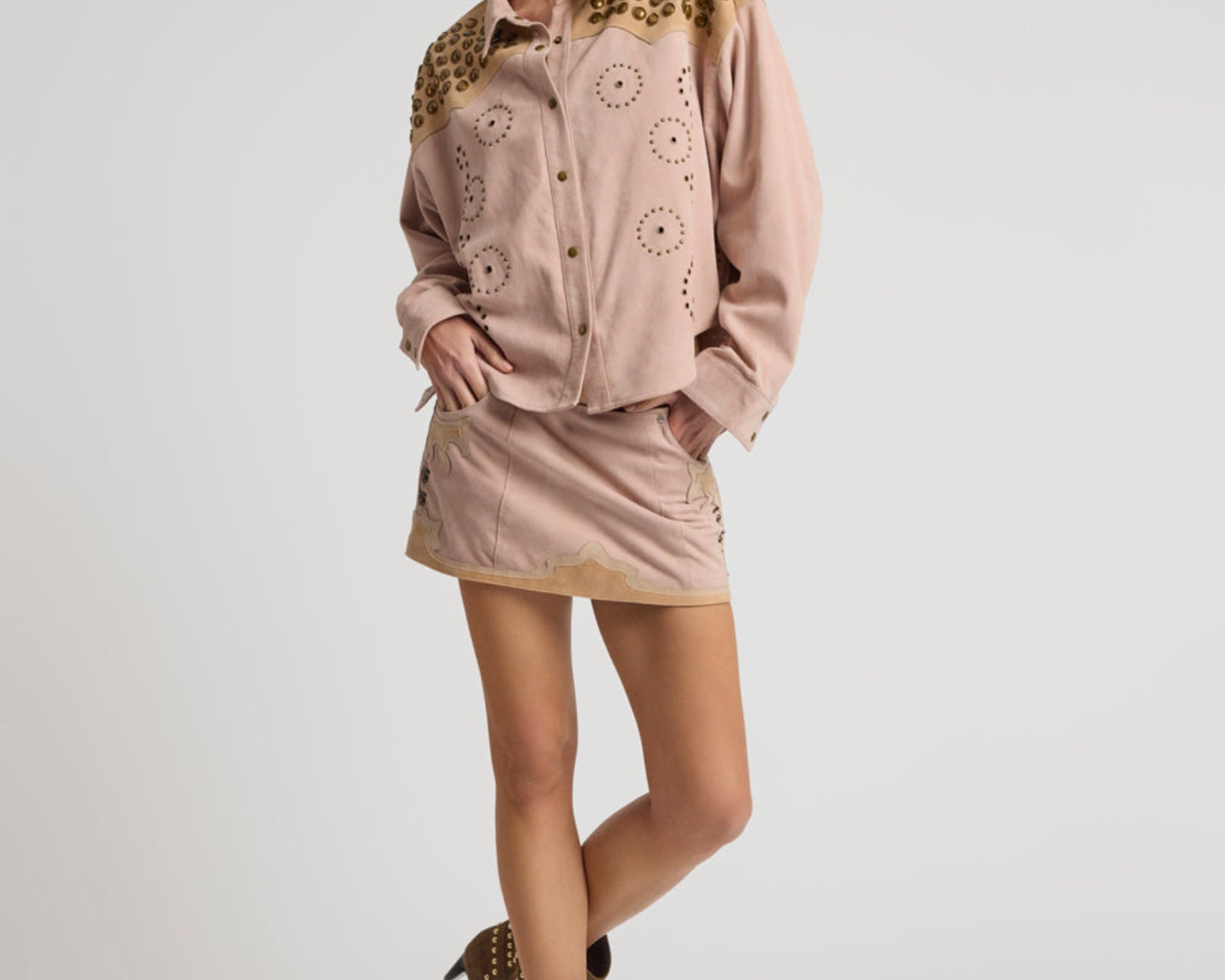 Rodeo Renegade Studded Embroidered Crop Suede Jack - Dusty Pink