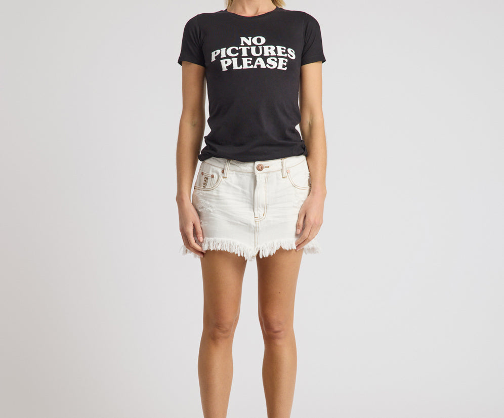 No Pictures Please Fitted Tee - Black