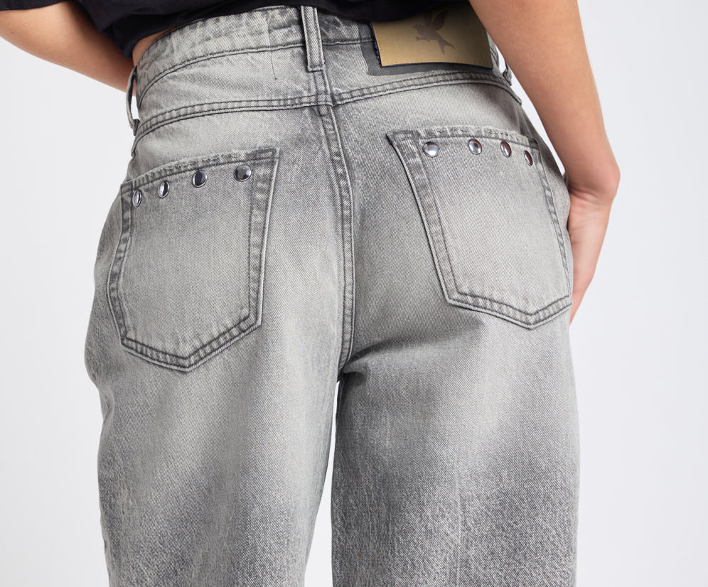 Le Cats Mid Waist Wide Leg Boyfriend Studded Denim Shorts - Soft Grey