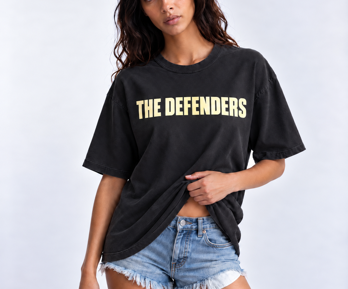 Defender Kobe Basketball Boyfriend Tee - Black